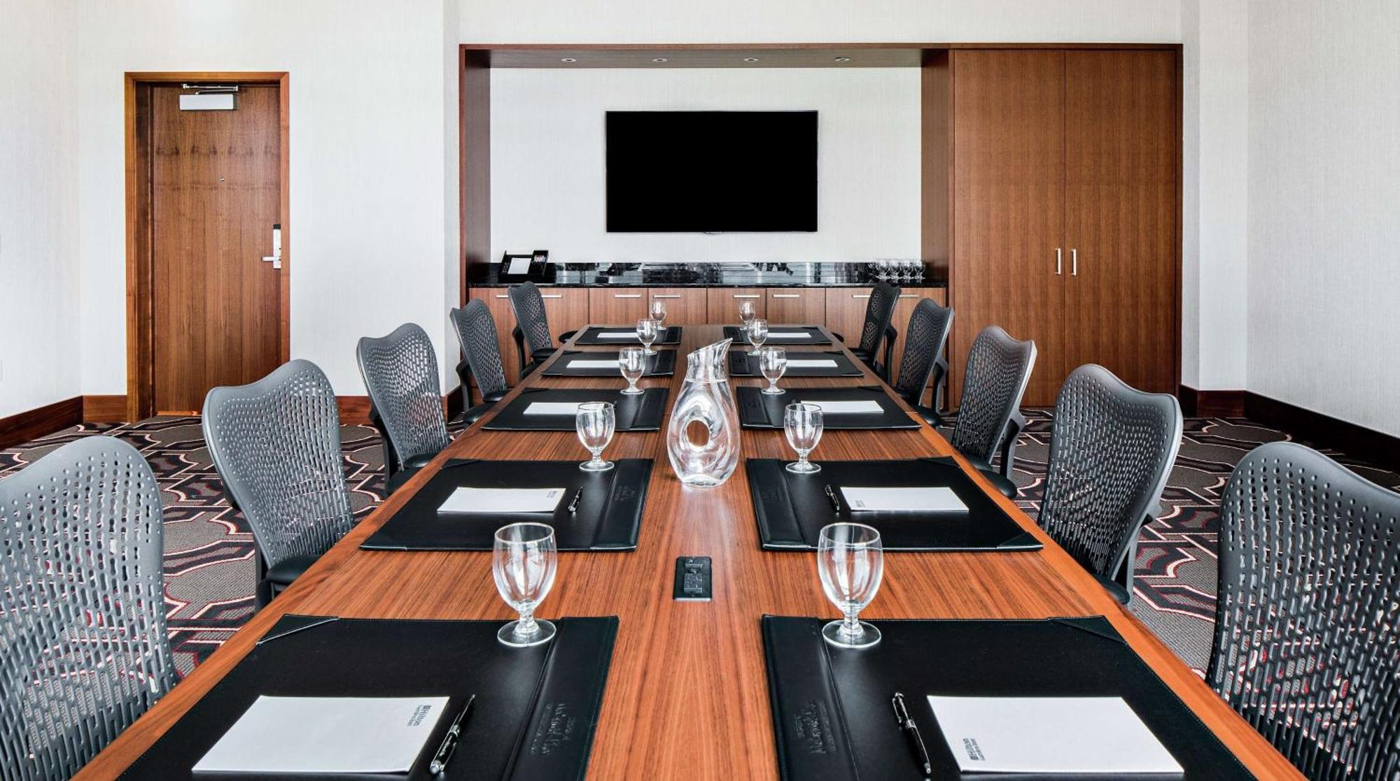 Hampton Inn Chicago Mccormick Place Bagian luar foto