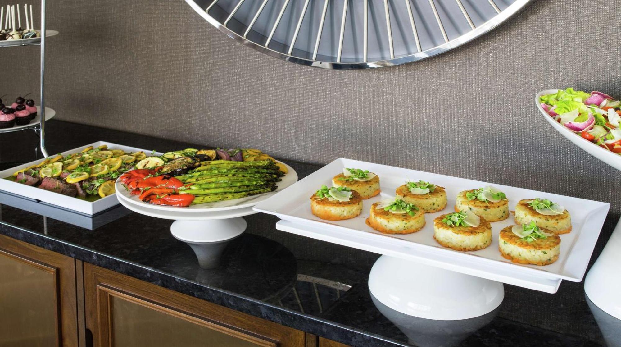 Hampton Inn Chicago Mccormick Place Bagian luar foto