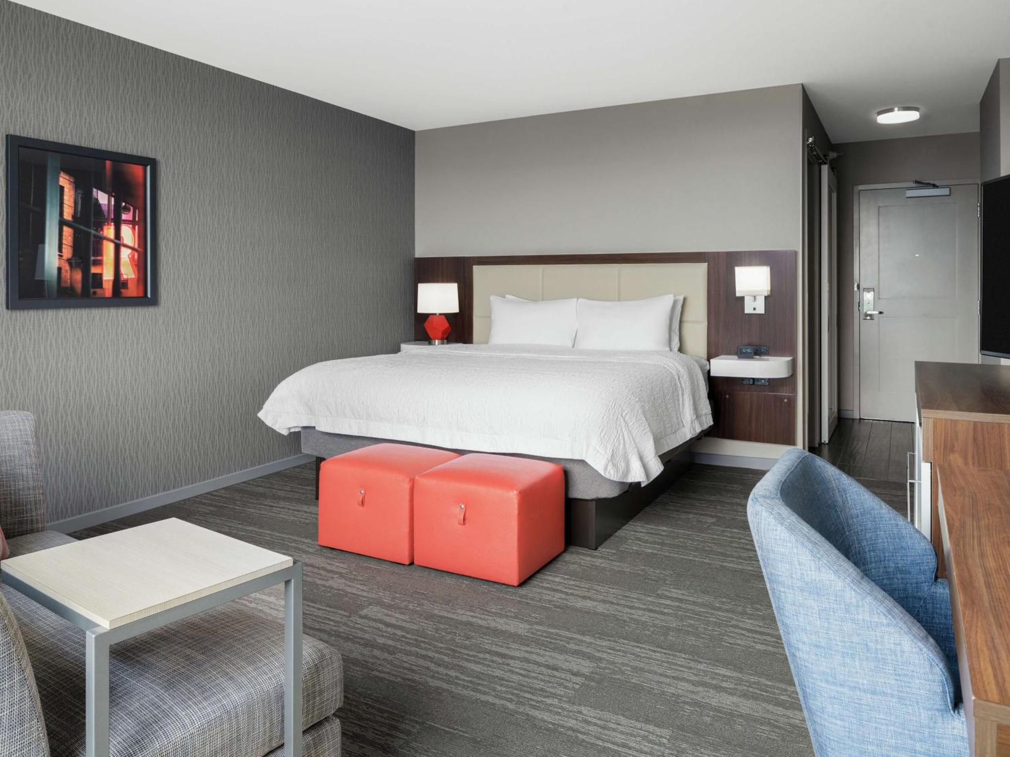 Hampton Inn Chicago Mccormick Place Bagian luar foto