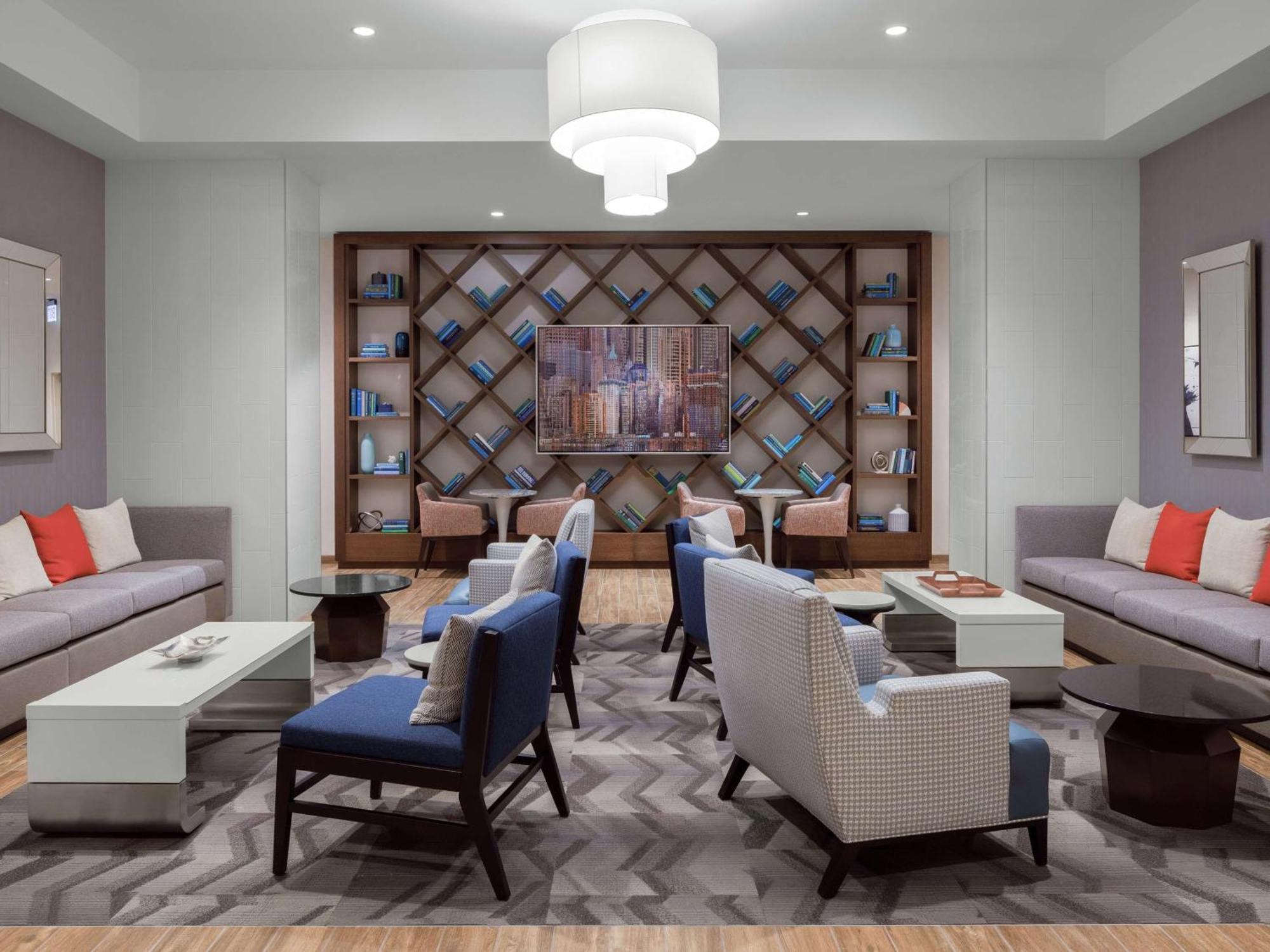 Hampton Inn Chicago Mccormick Place Bagian luar foto